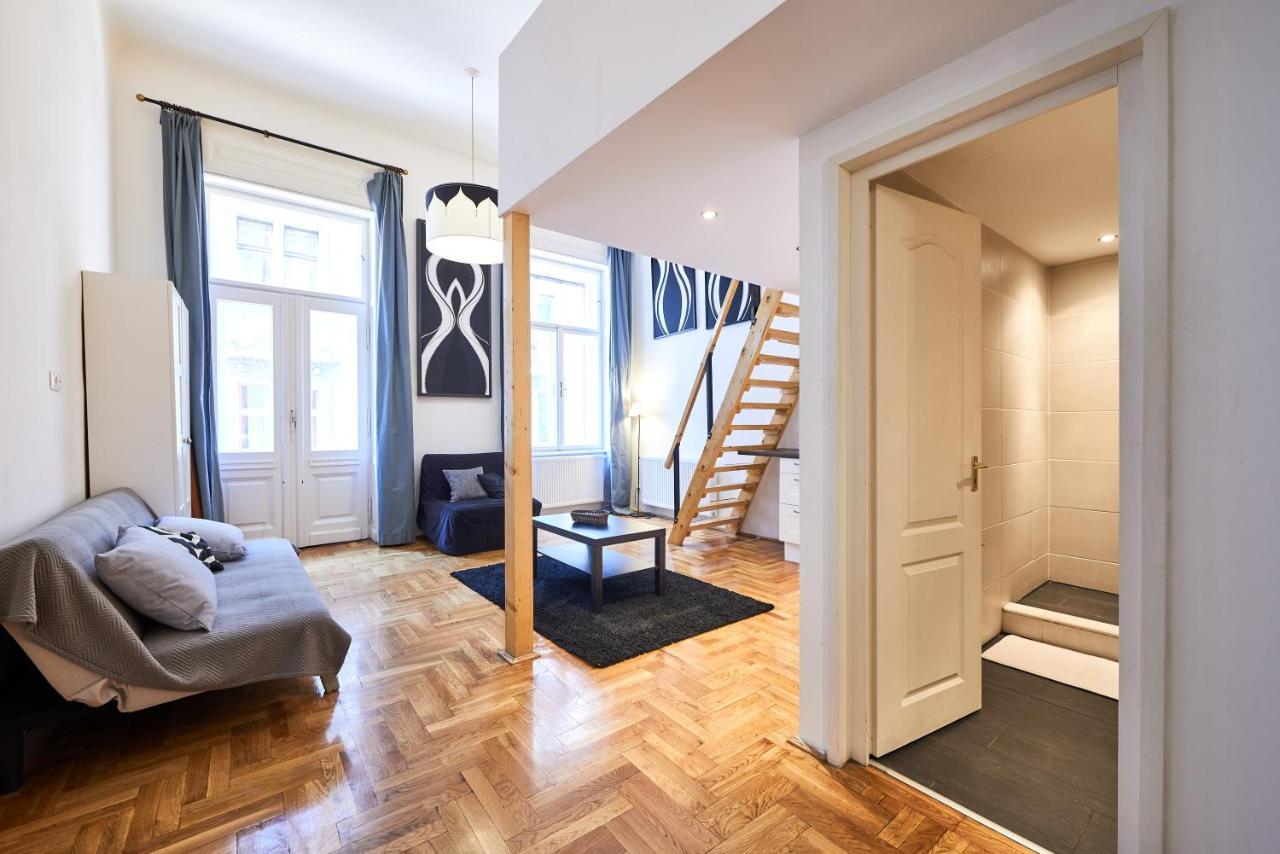 Large Apartment For Groups City Center Dist. VII Budapešť Exteriér fotografie