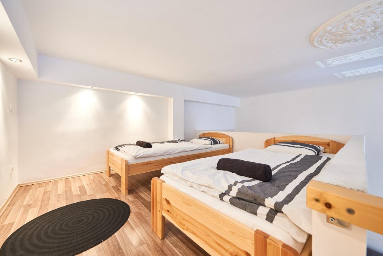 Large Apartment For Groups City Center Dist. VII Budapešť Exteriér fotografie
