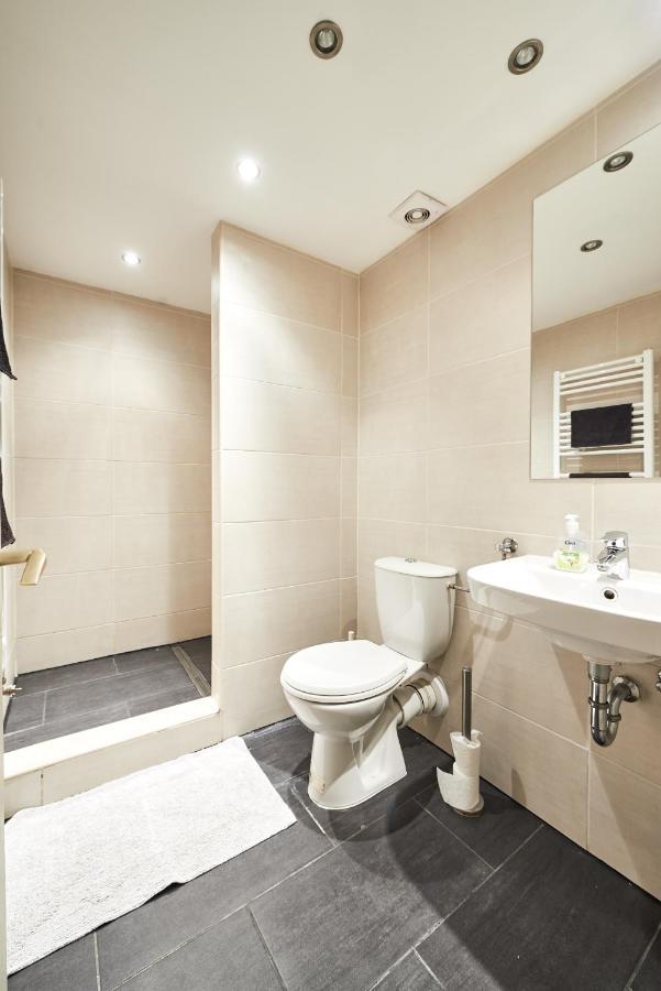 Large Apartment For Groups City Center Dist. VII Budapešť Exteriér fotografie