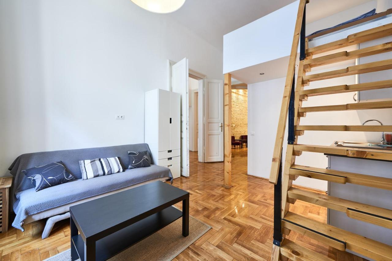 Large Apartment For Groups City Center Dist. VII Budapešť Exteriér fotografie